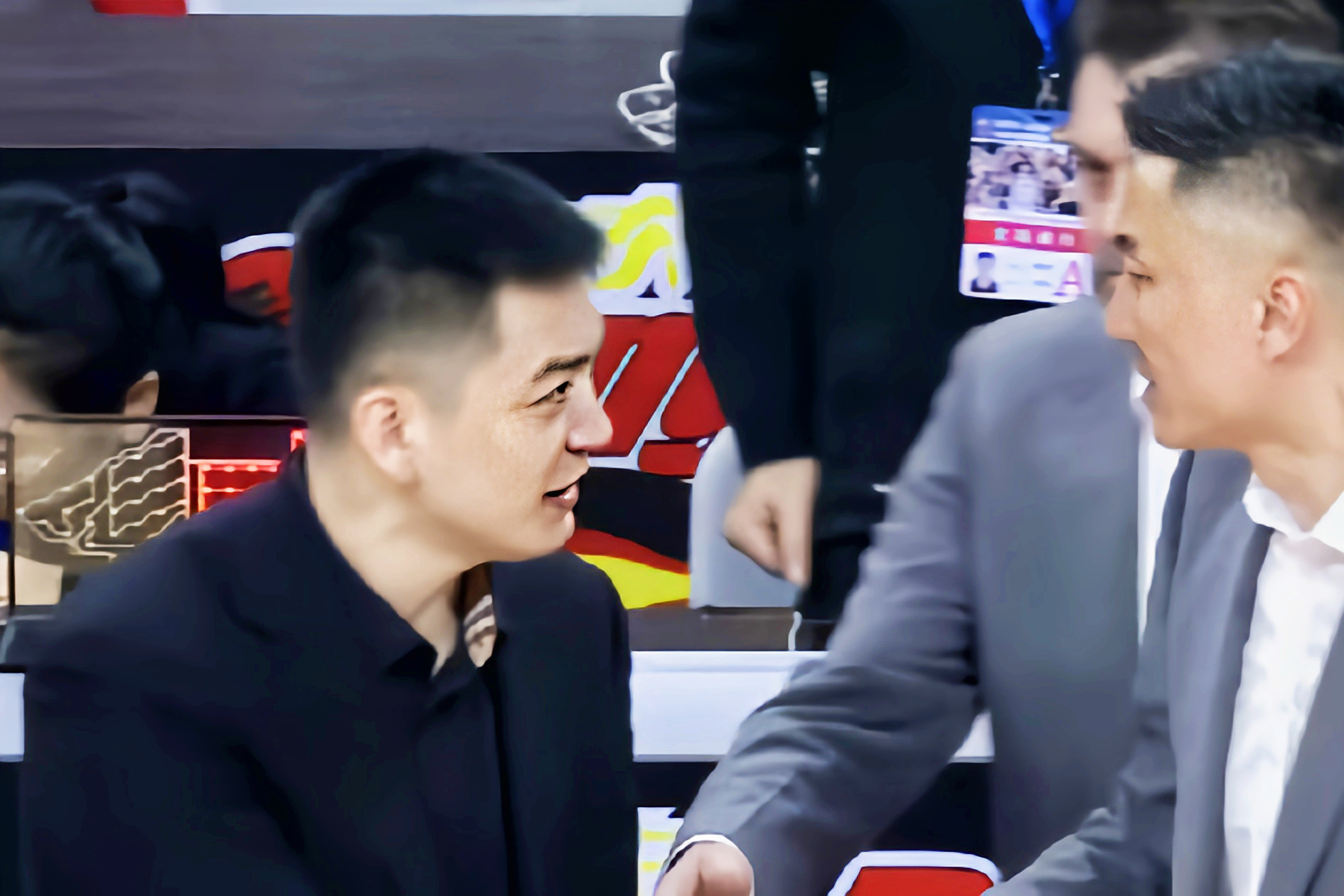 开云在线直播-福建队逆转爵士，郭艾伦统治全场