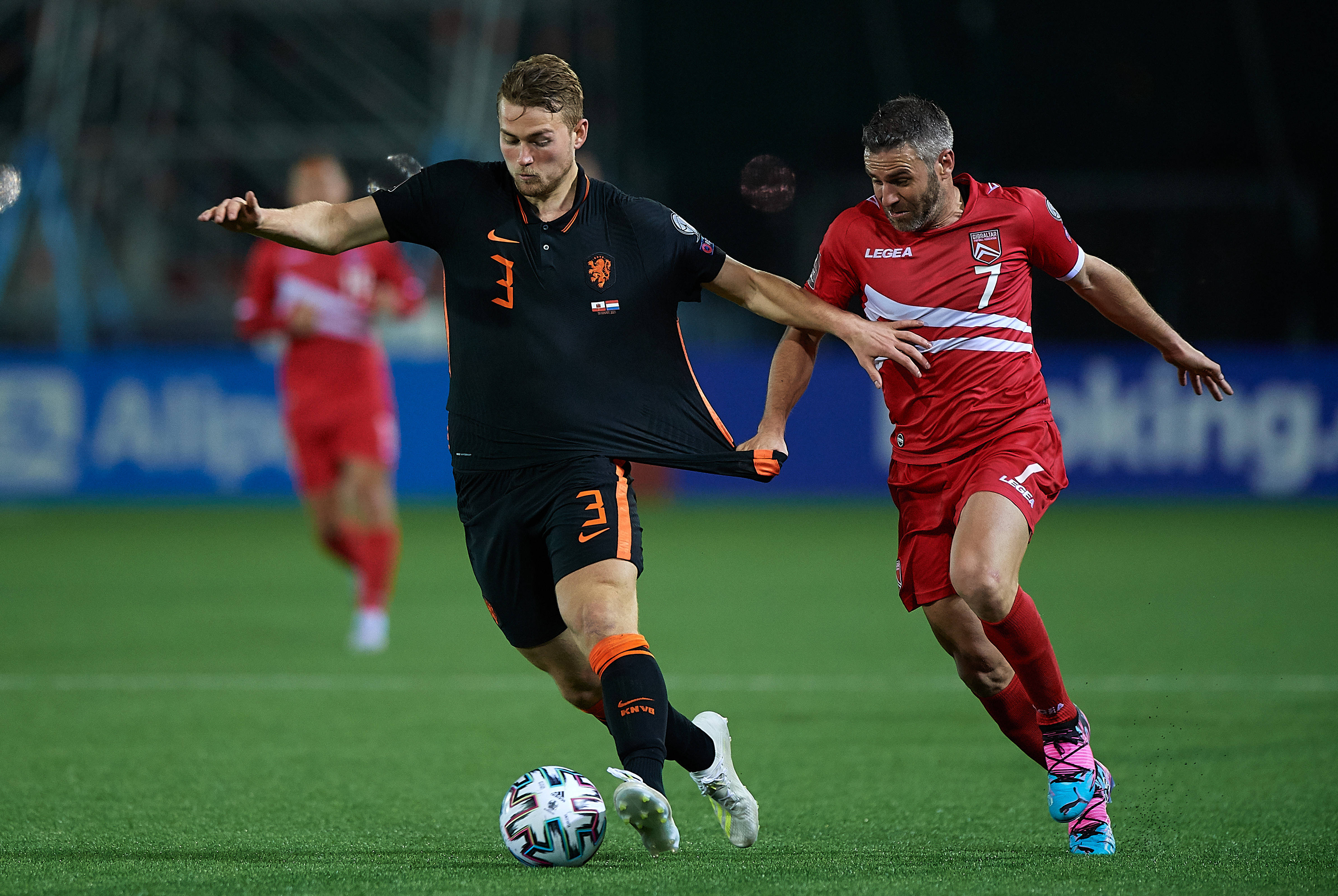 开云体育登录-巴拉圭门将在欧洲赛场上保护球门如铜墙铁壁